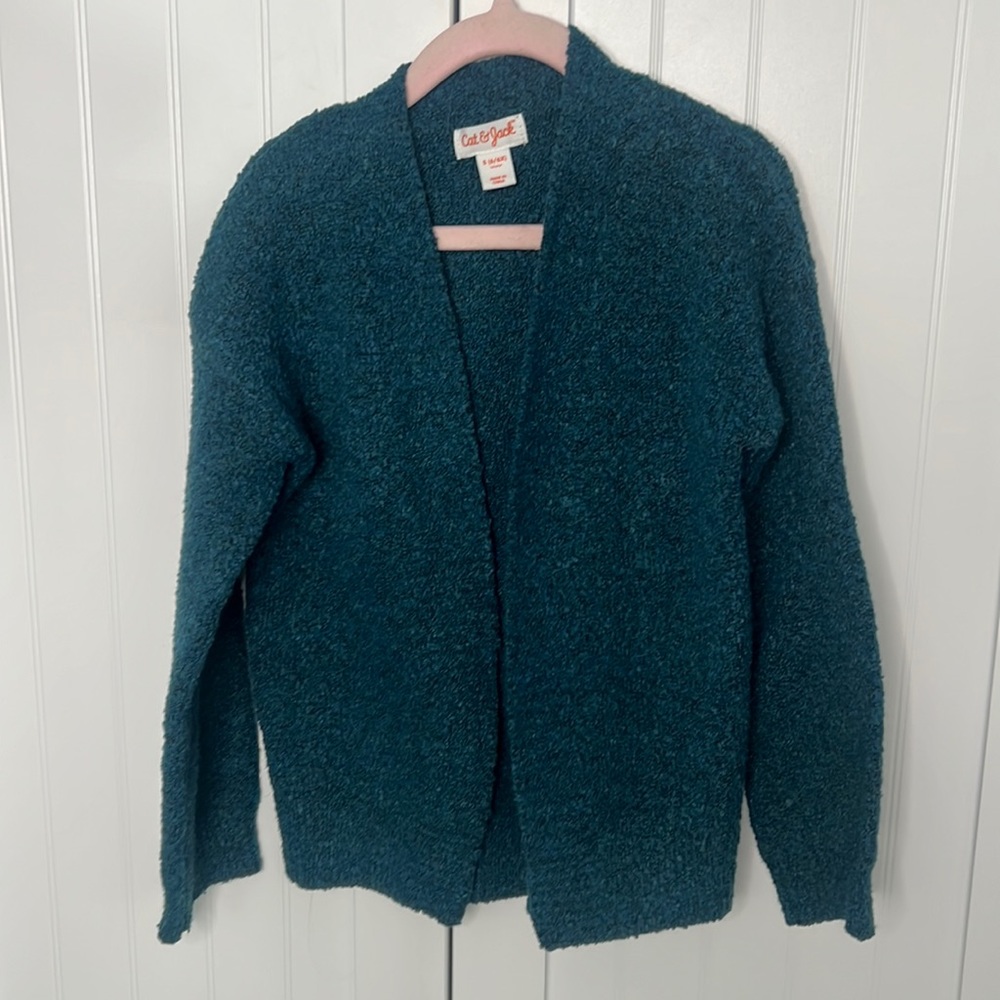 Deep green buttonless sweater